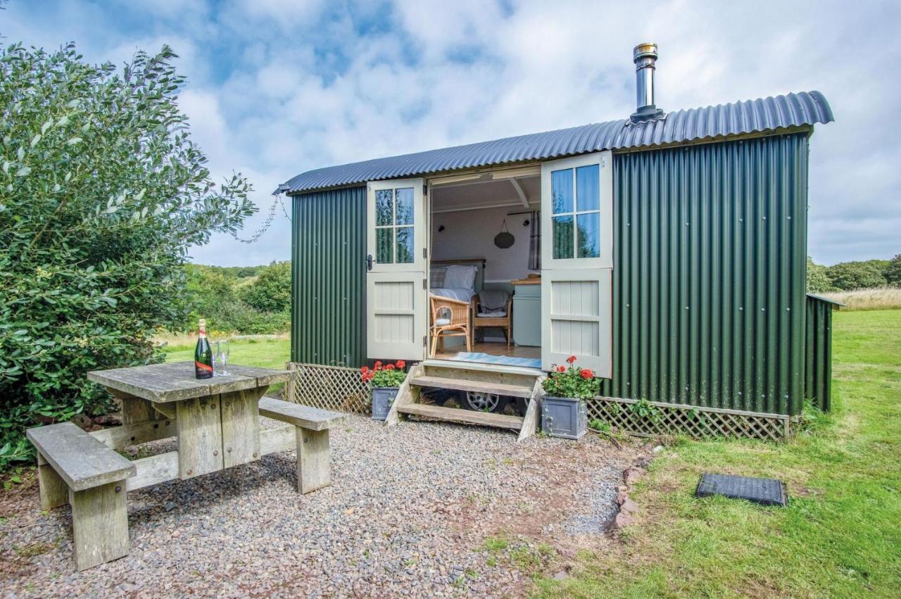 Haven View - 1 Bedroom Shepherds Hut - St Ishmaels Saint Ishmaels  Bagian luar foto